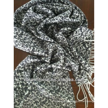 écharpe imprimée en pure laine